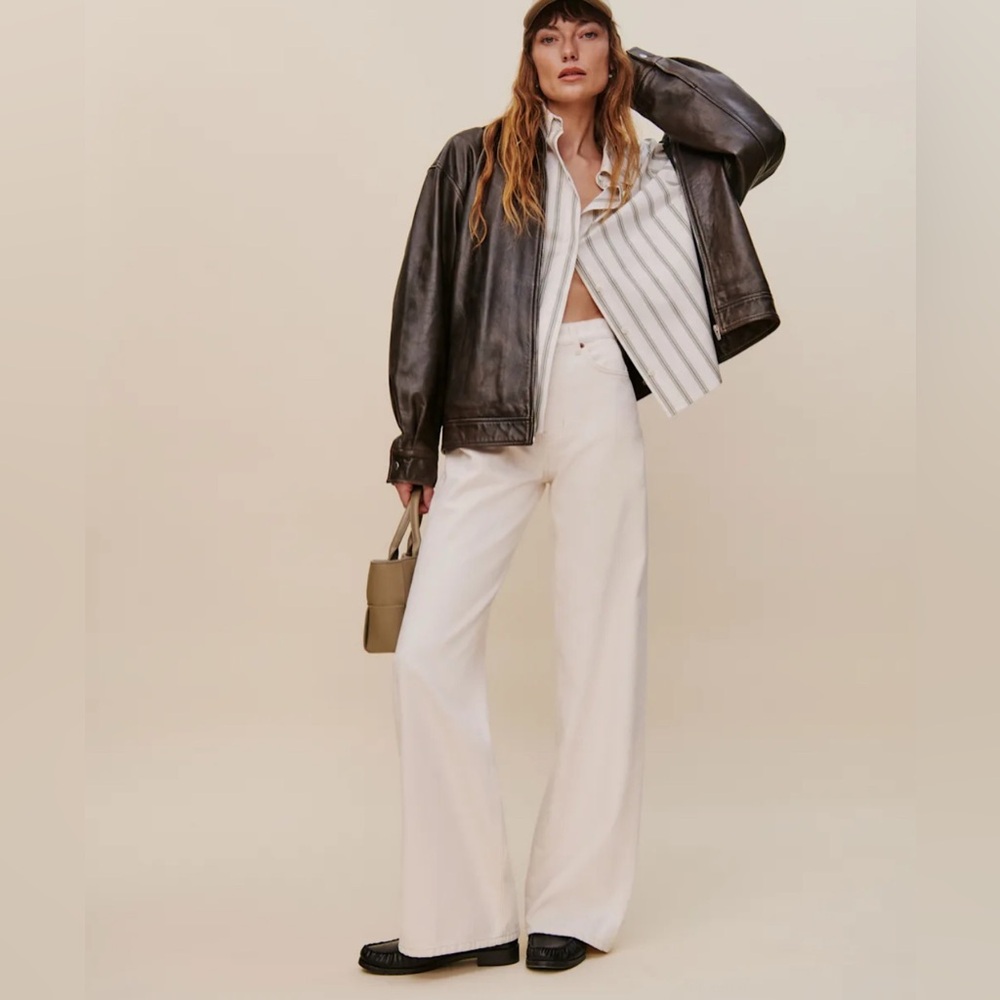 Reformation Cary High Rise Slouchy Wide Leg Jeans in Fior Di Latte Size 28